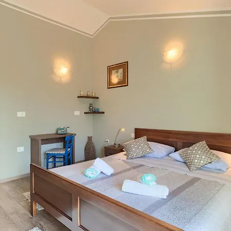 Holiday home Vermo Beram