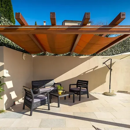 Vermo Casa vacanze *